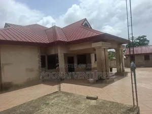 5bdrm House in Sokoban Apaaso, Kumasi Metropolitan for sale