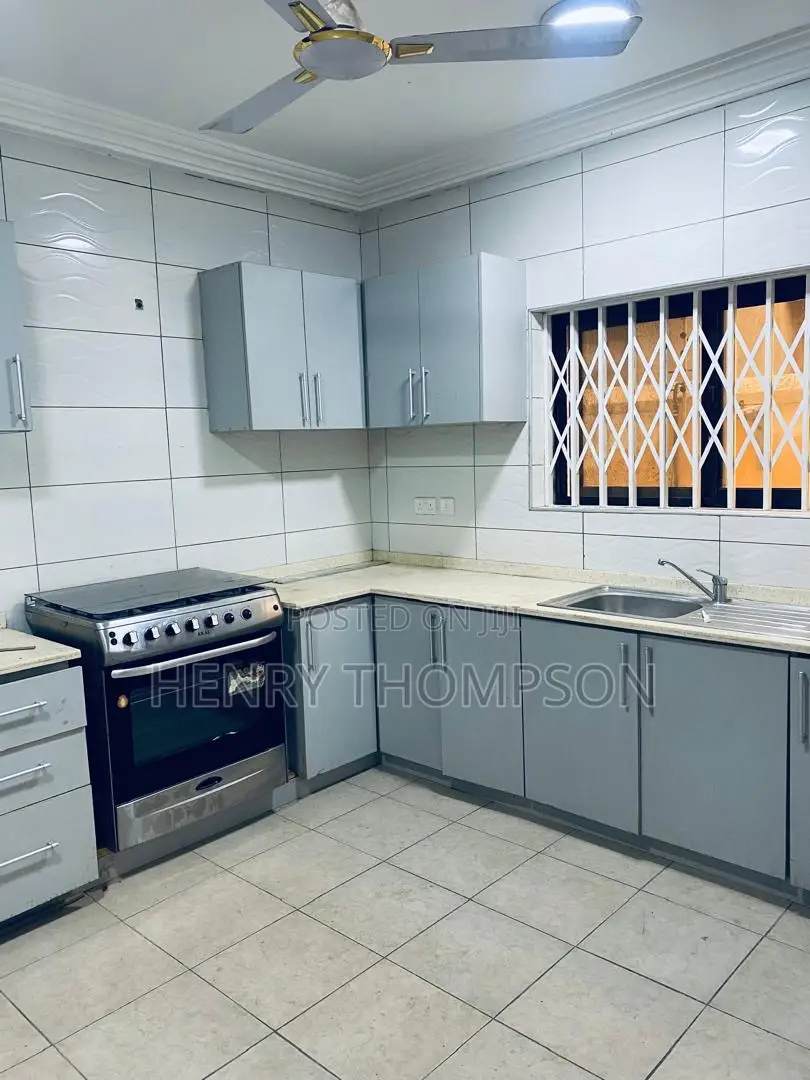 4bdrm House in East Legon for rent