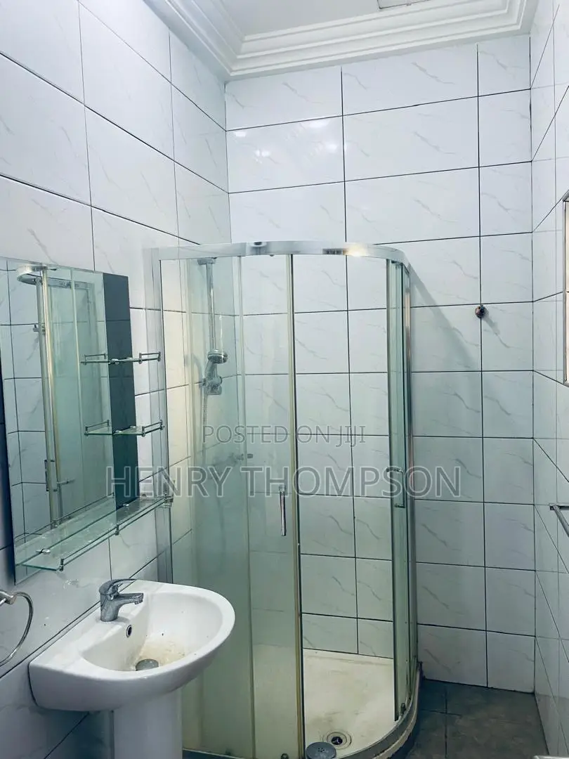 4bdrm House in East Legon for rent
