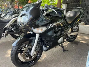 Suzuki 750 2026 Black