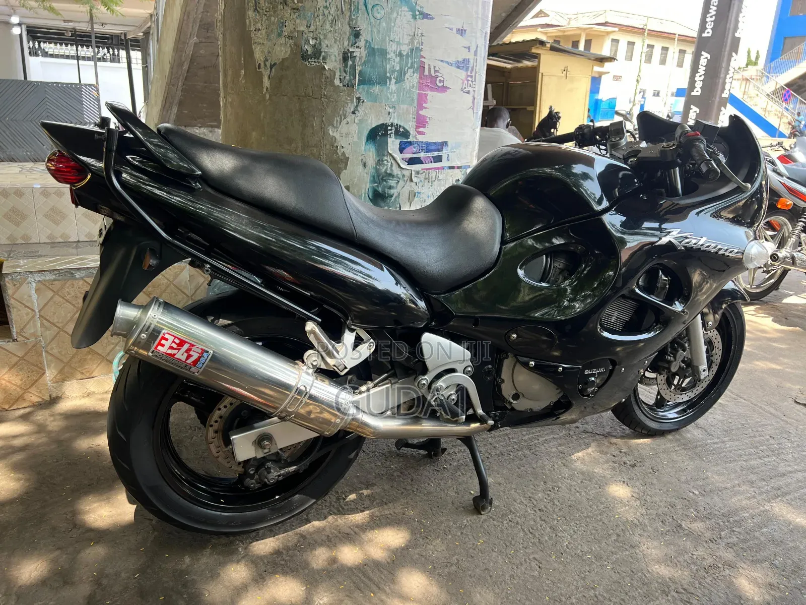 Suzuki 750 2026 Black
