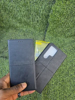 Samsung Galaxy S25 Ultra Leather Flip Case