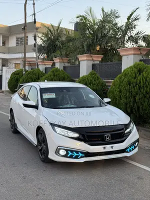 Honda Civic Sport Touring Hatchback 2019 White