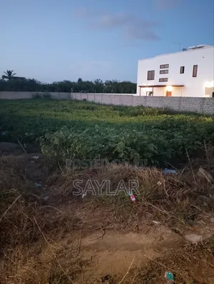 2 Plots at the Southern Entrance of Palm Ridge Comm24 for Sale