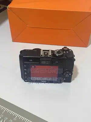 Nikon Coolpix P6000