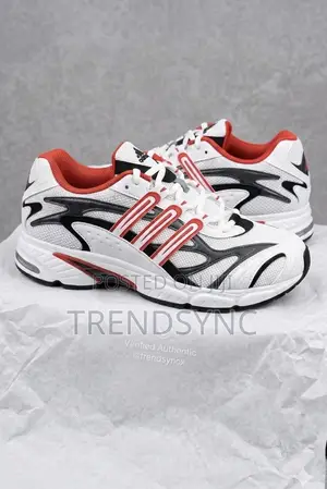 Original Brand New Adidas Temper Run 2.0white/Red/Black - Size 42 (Eu)