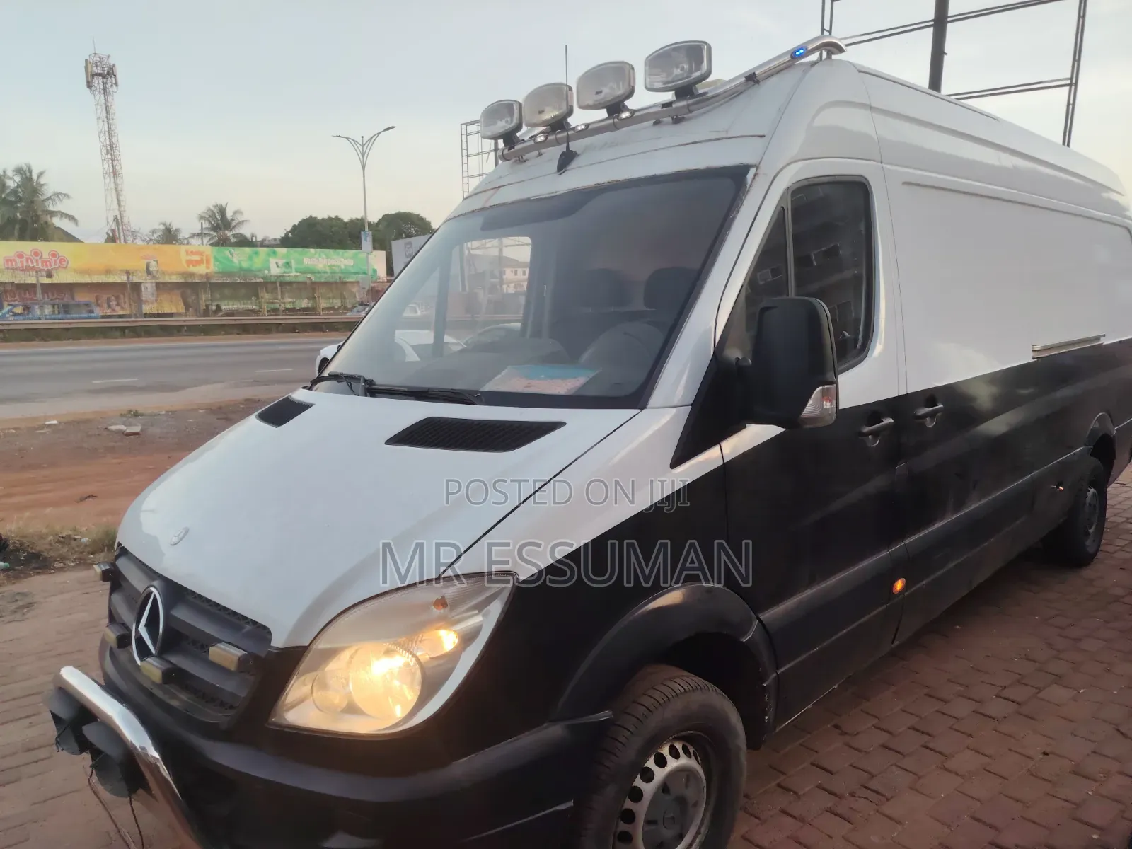 Mercedes-Benz Sprinter 2012 White