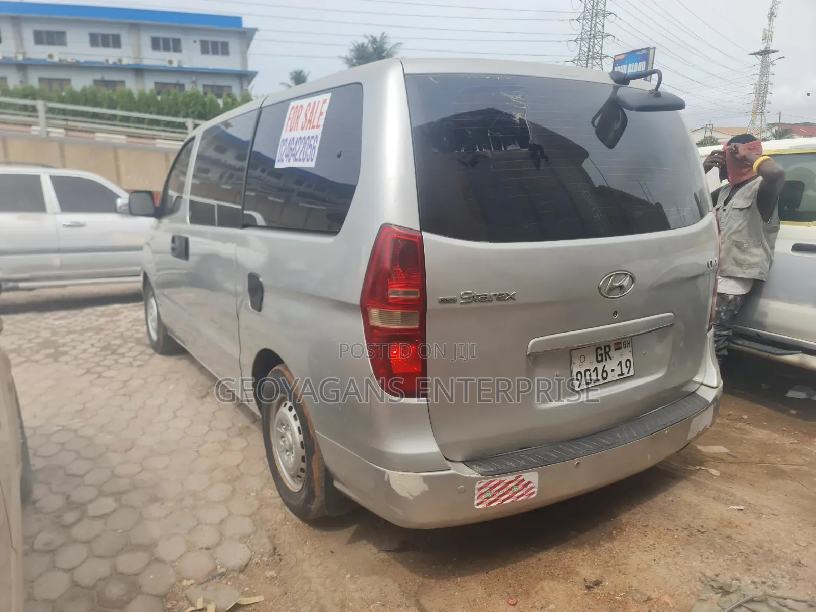 Hyundai H200 2008 Silver
