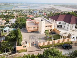 6bdrm Mansion in Mccarthy Hill for sale