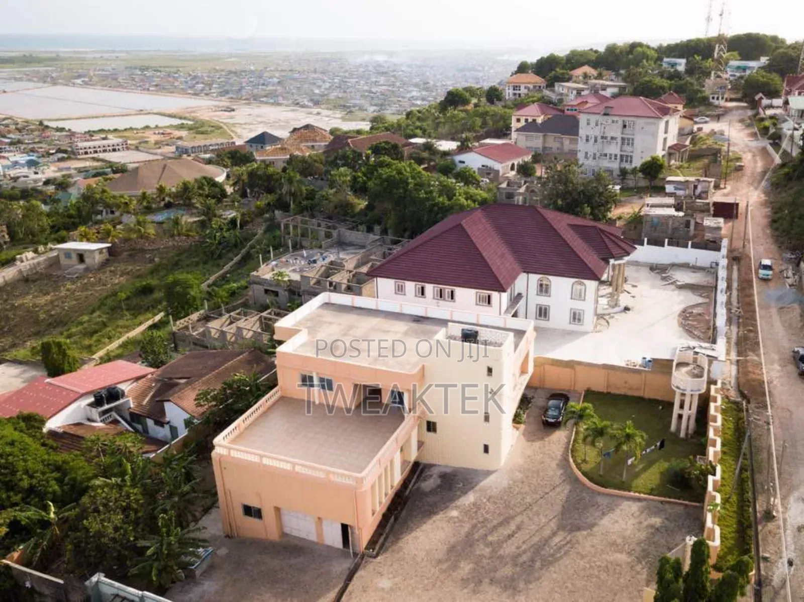 6bdrm Mansion in Mccarthy Hill for sale