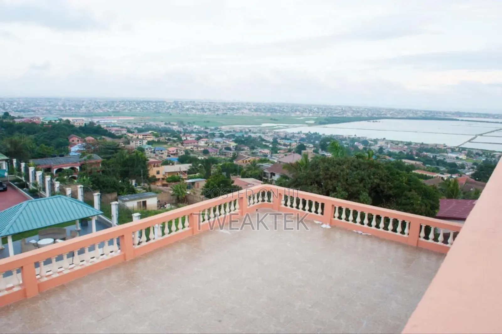 6bdrm Mansion in Mccarthy Hill for sale