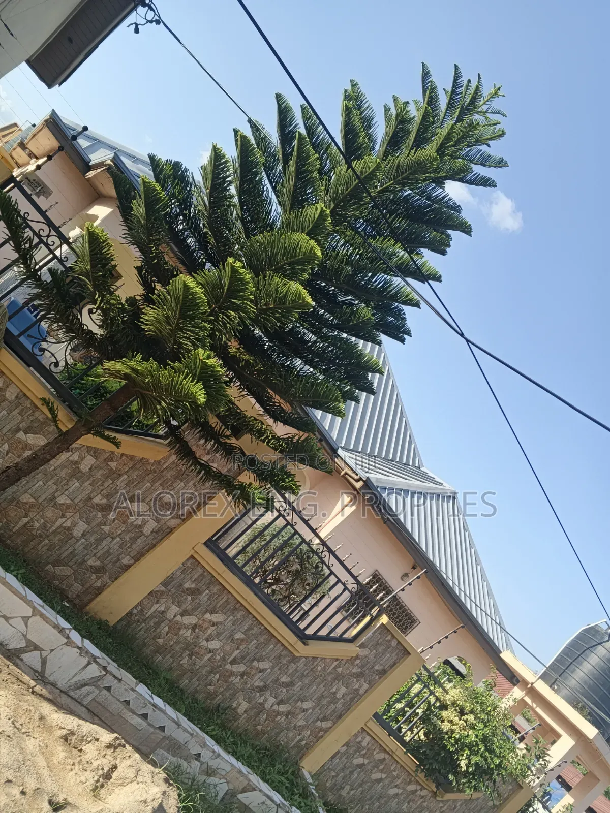 4bdrm House in Oyarifa, Ghana Flag for rent