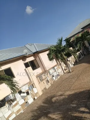 4bdrm House in Oyarifa, Ghana Flag for rent