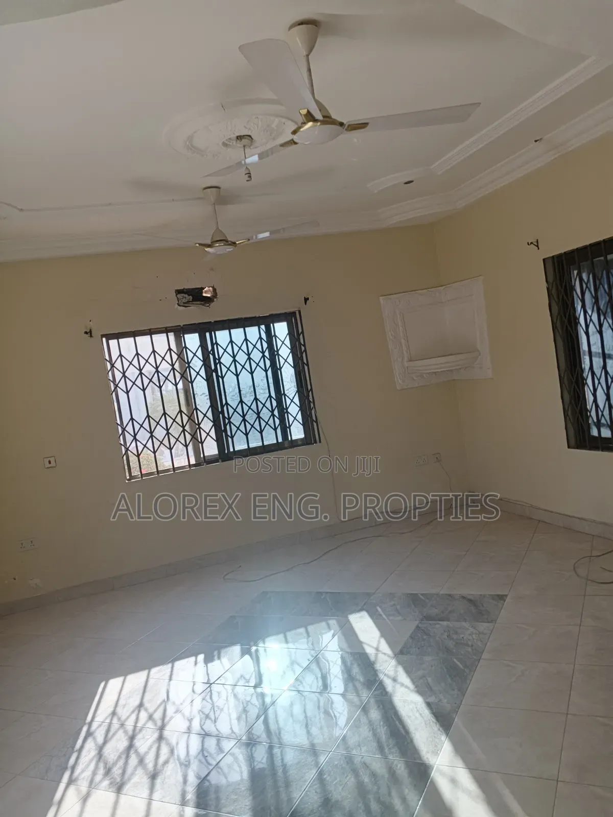 4bdrm House in Oyarifa, Ghana Flag for rent