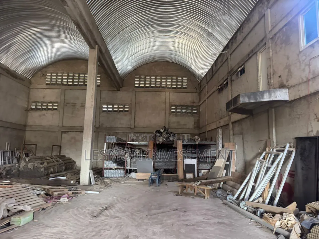 Warehouse Measuring 500sqm at Acp Pokuasi for Rent