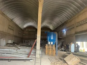 Warehouse Measuring 500sqm at Acp Pokuasi for Rent