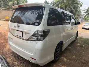 Toyota Voxy 2015 White