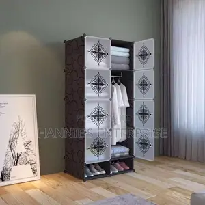 8 Cubes Plastic Wardrobe