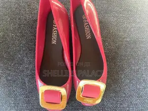 New Square Buckle Shoes