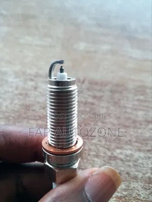 01195. Original Bosch Spark Plugs for Various Cars From USA