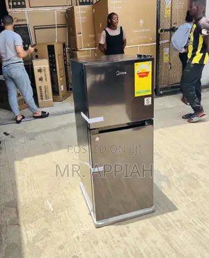 Fast Chilling Midea Top Mount Freezer Fridge(Mdrt187 )127liters