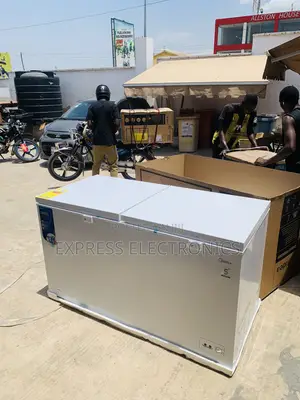 Call for the New White Two Door Chest Freezer Midea 508l