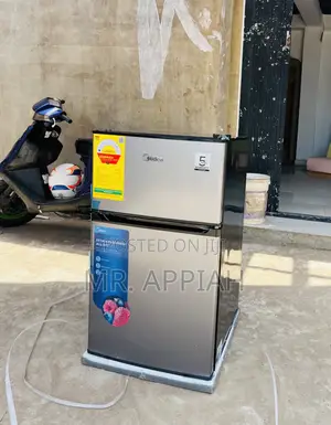 Durable and Affordable Midea 87l Double Door Table Top Fridge.