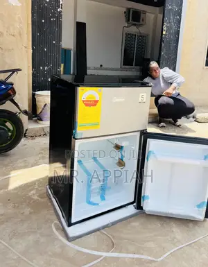 Fast Chilling Midea 87l 2 Door Electric Table Top Fridge 
