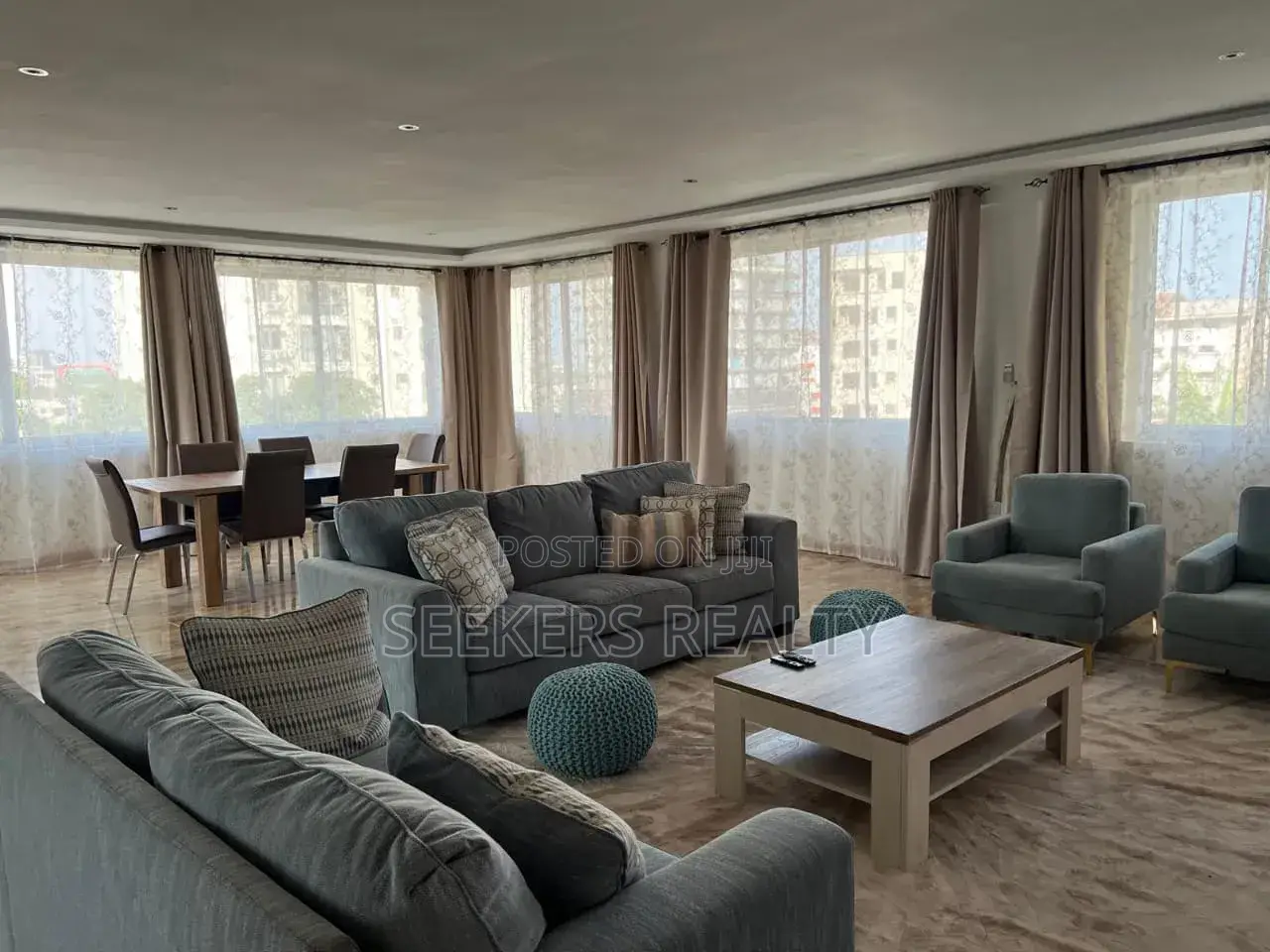 Furnished 3bdrm Apartment in Seekers Realty, Oxford Street for rent