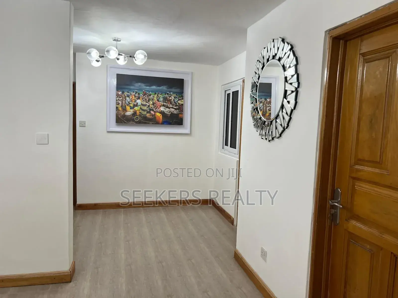 Furnished 3bdrm Apartment in Seekers Realty, Oxford Street for rent