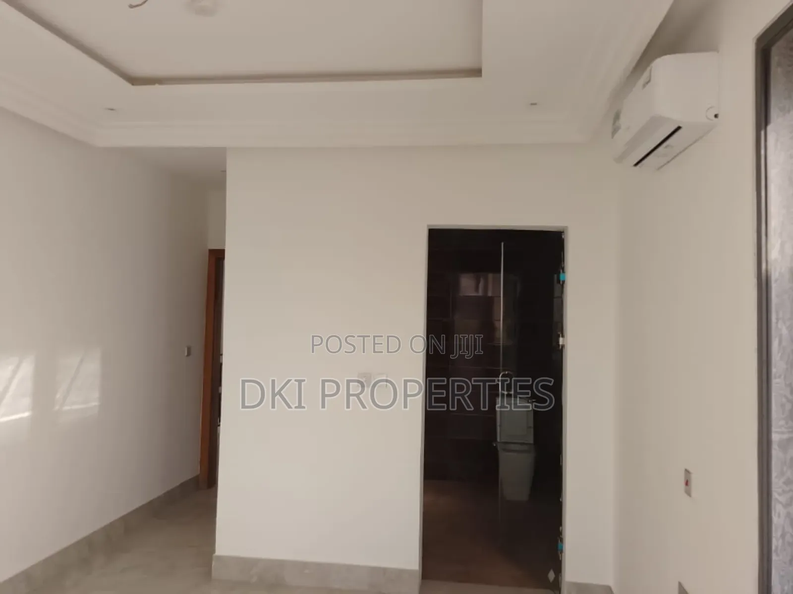 4bdrm House in Dki Properties, Oyibi for sale