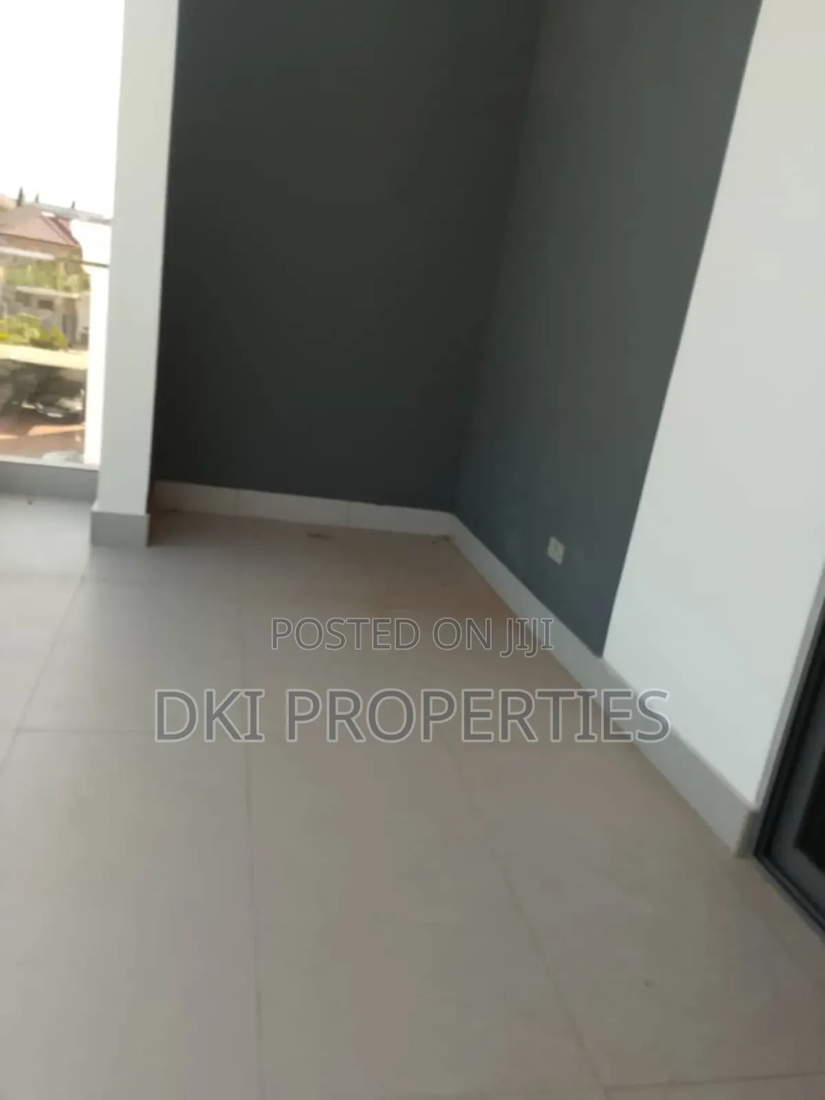 4bdrm House in Dki Properties, Oyibi for sale