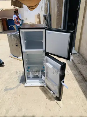 Energy Efficient Midea 127l Mdrt187 Top Freezer Fridge