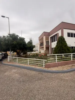 4bdrm House in Mainstay Estates, Cantonments for rent