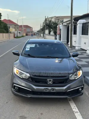 Honda Civic LX Hatchback 2019 Gray