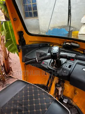 Tricycle Ihemas 2022 Yellow