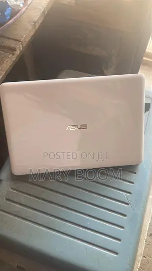 Laptop Asus A52JC 8GB Intel Core i3 SSHD (Hybrid) 32GB