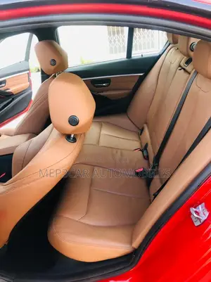 BMW 330i 2017 Red