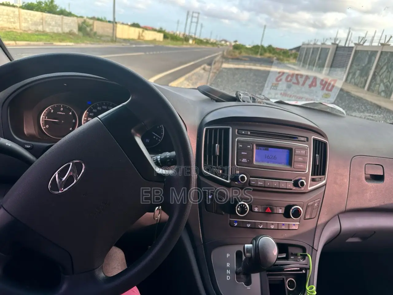 Hyundai Starex 2017 Grey