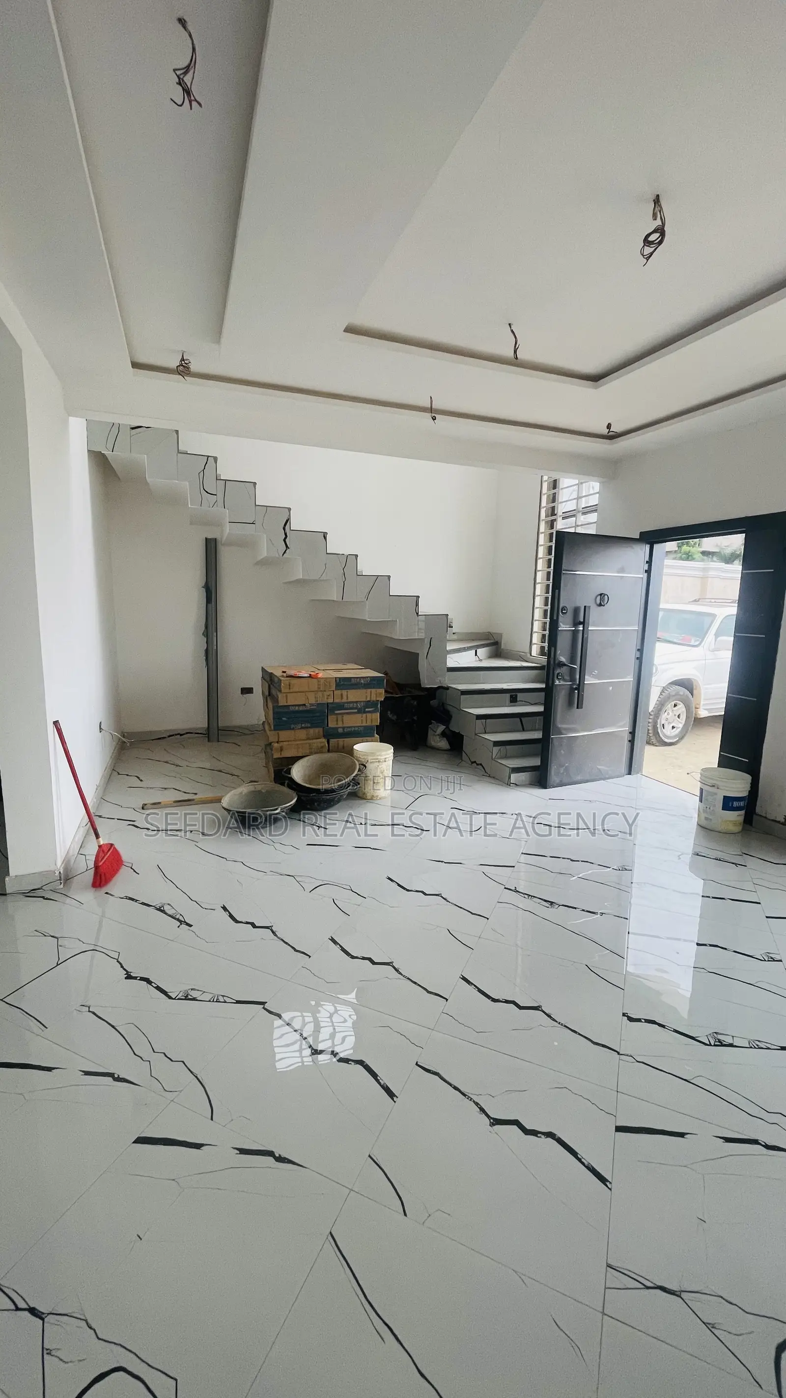 3bdrm Duplex in Sefdard Properties, Kwabenya for sale
