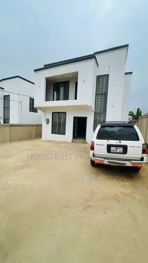 3bdrm Duplex in Ashongman Bank Of, Kwabenya for sale
