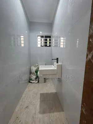 3bdrm House in Spintex, Manet Court for sale