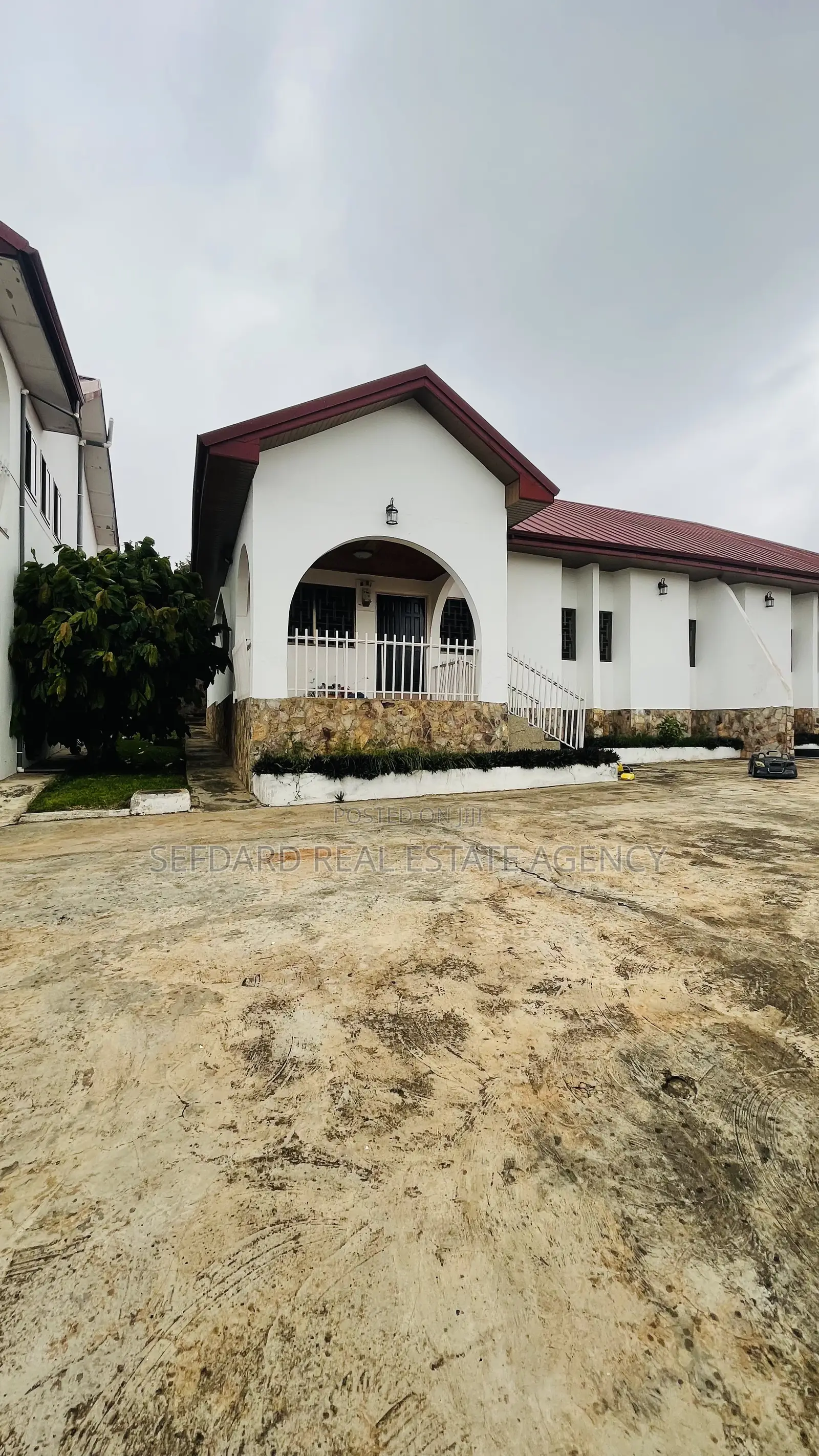 3bdrm Apartment in Sefdard Properties, Kwabenya for rent