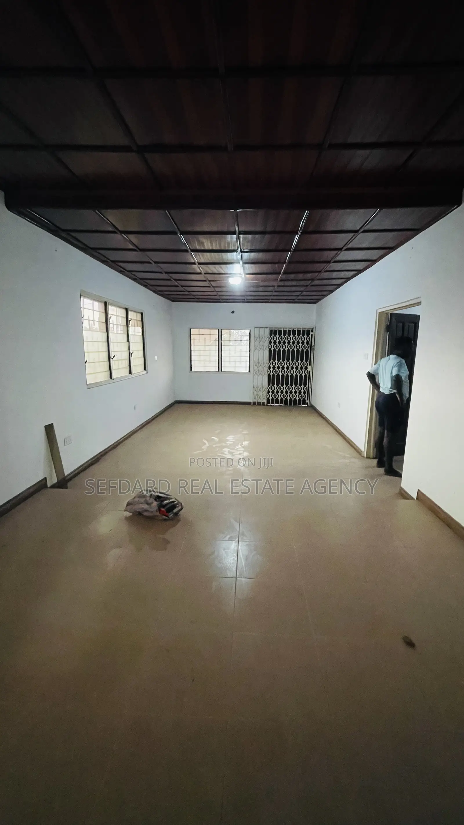 3bdrm Apartment in Sefdard Properties, Kwabenya for rent