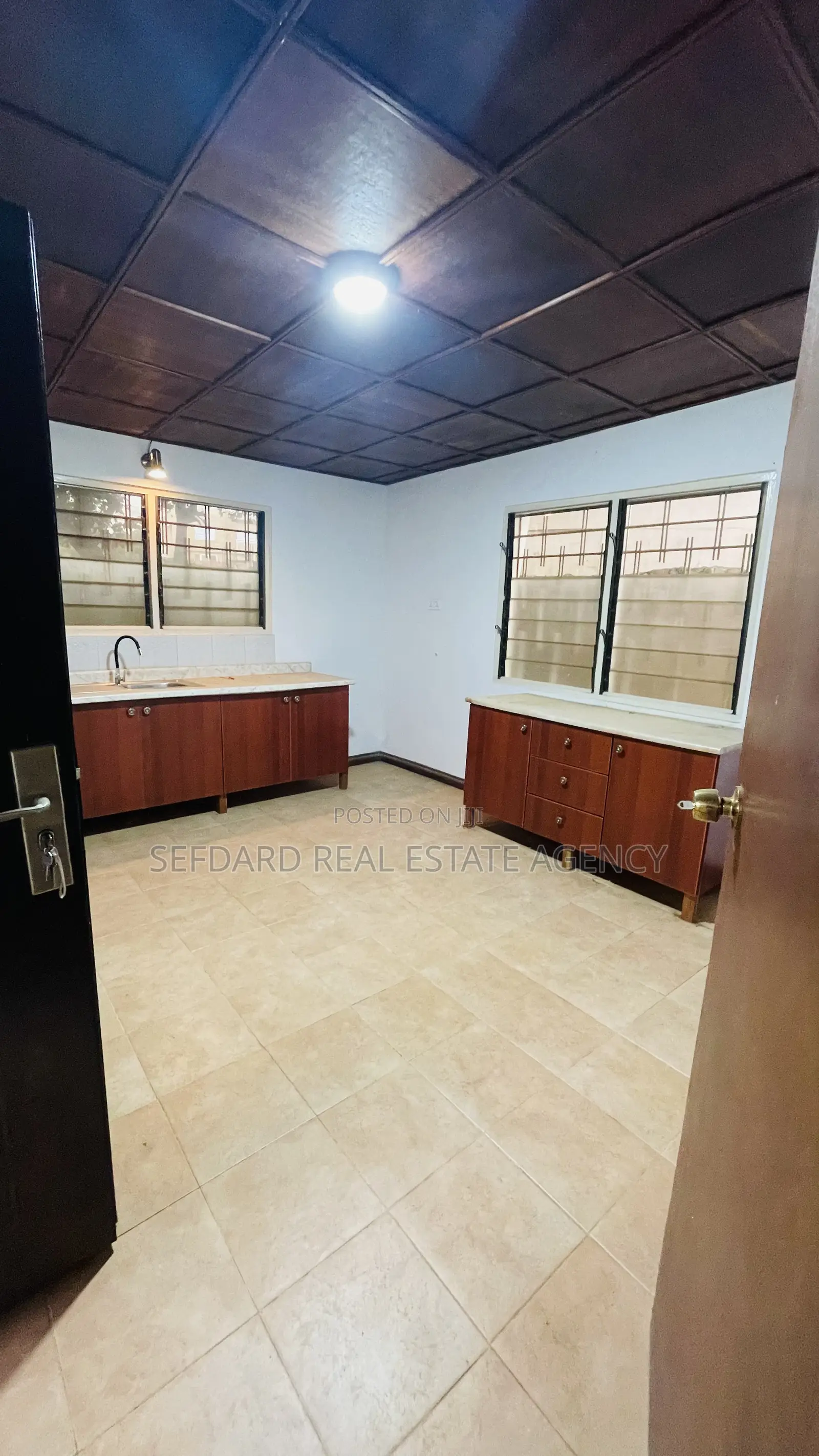 3bdrm Apartment in Sefdard Properties, Kwabenya for rent