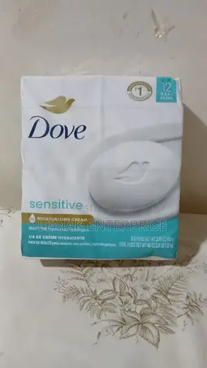 Dove Sensitive Moisturizing Beauty Bar Soap (12 Bars)