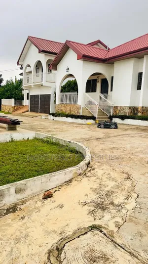 3bdrm Apartment in Ashongman, Kwabenya for rent