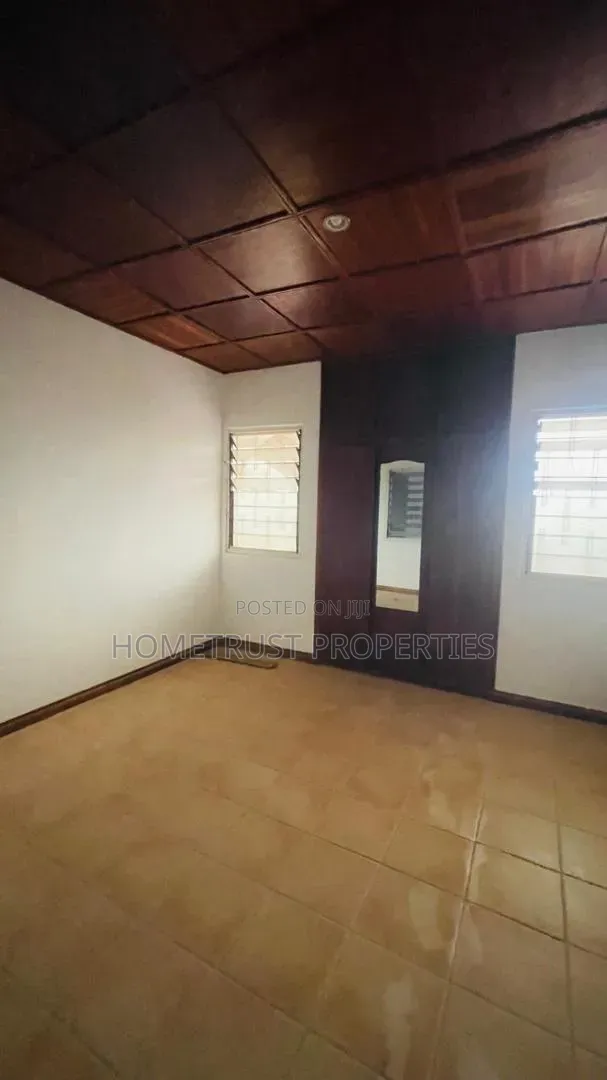 3bdrm Apartment in Ashongman, Kwabenya for rent