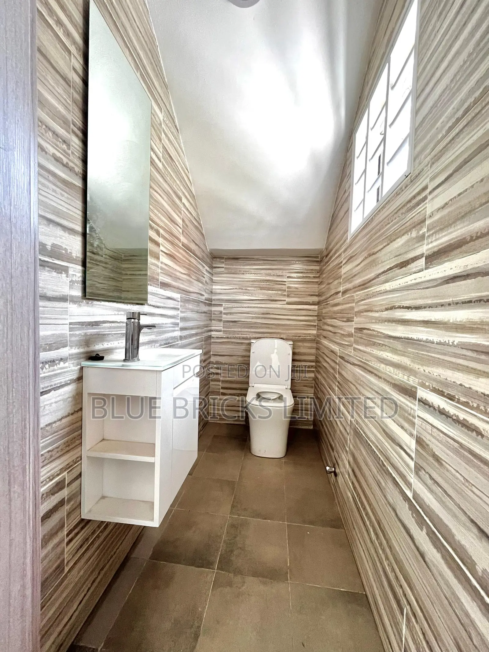4bdrm House in Manet for rent