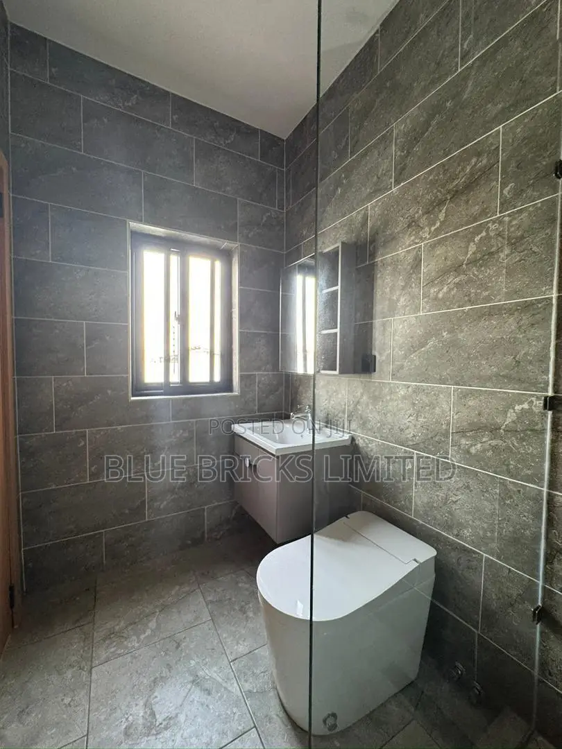 3bdrm House in East Legon Hills, Nmai-Dzorn for sale